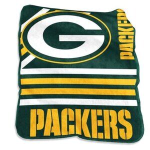 NFL Green Bay Packers Raschel Throw Blanket New in pkg